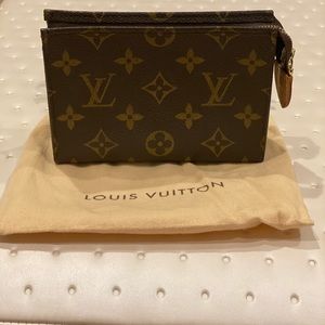 Louis Vuitton Toiletry Pouch 15